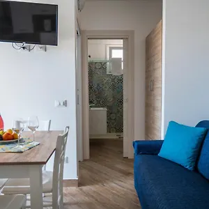 Aparthotel White &, Avola